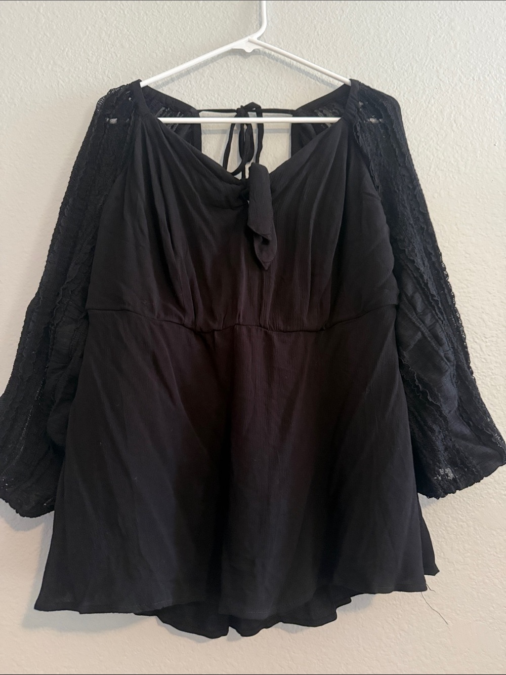 torrid Black Lace-Sleeve Tie-Back Tunic Top